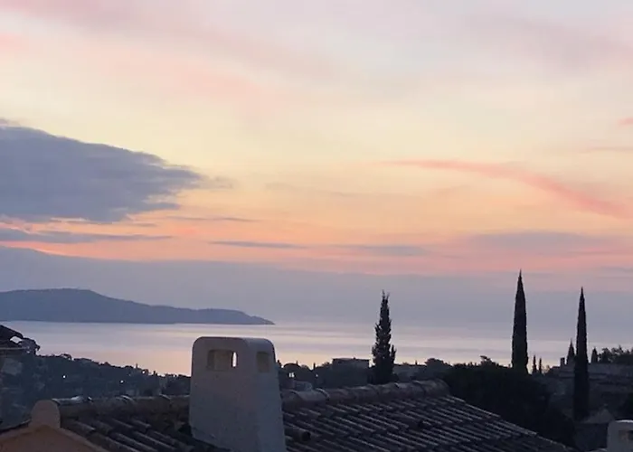 Cosy Dans Avec Piscine * كافالير سور مير